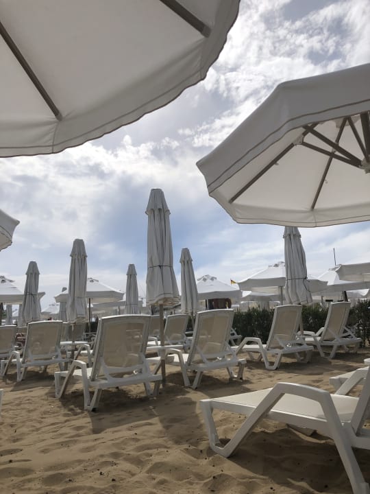 Strand Side Story Resort & Spa