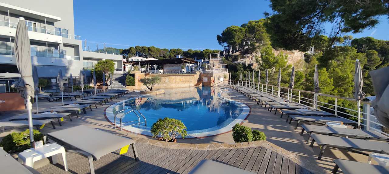Pool Artiem Audax