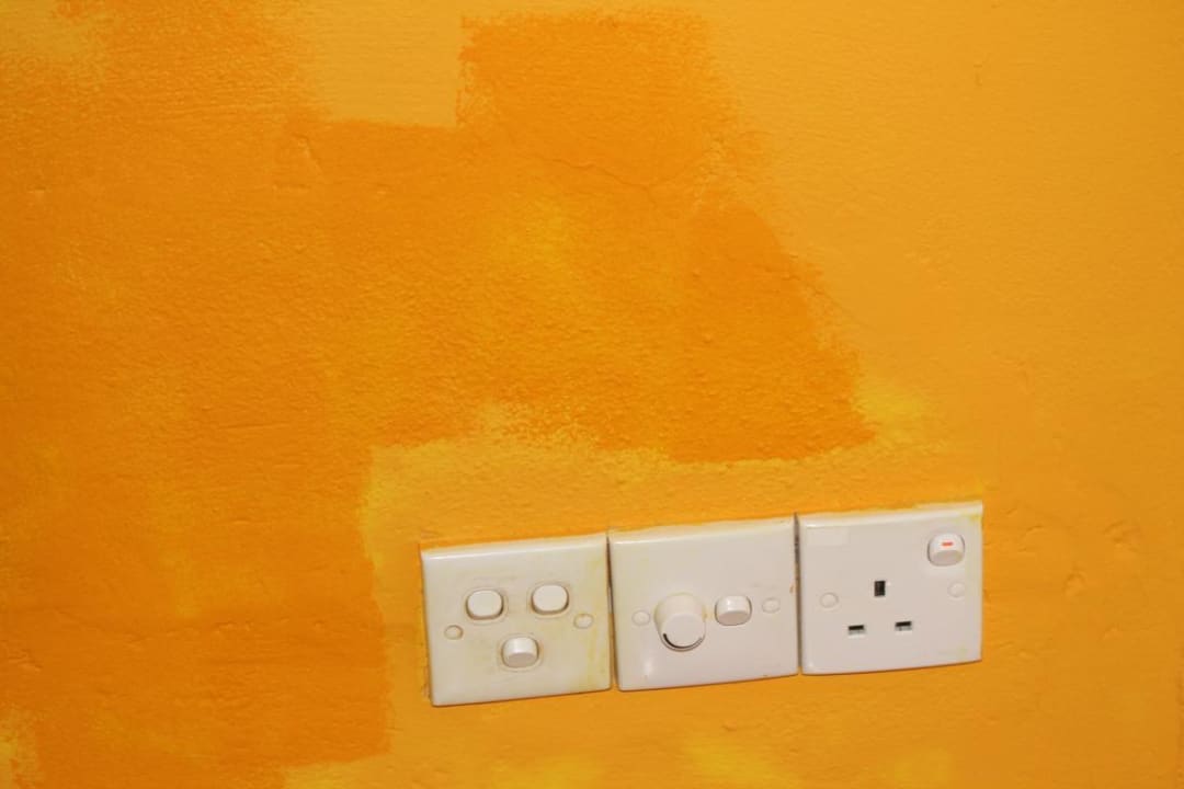 Schöne Wand mit sauberen Lichtschaltern Adaaran Select Hudhuran Fushi - Premium All Inclusive