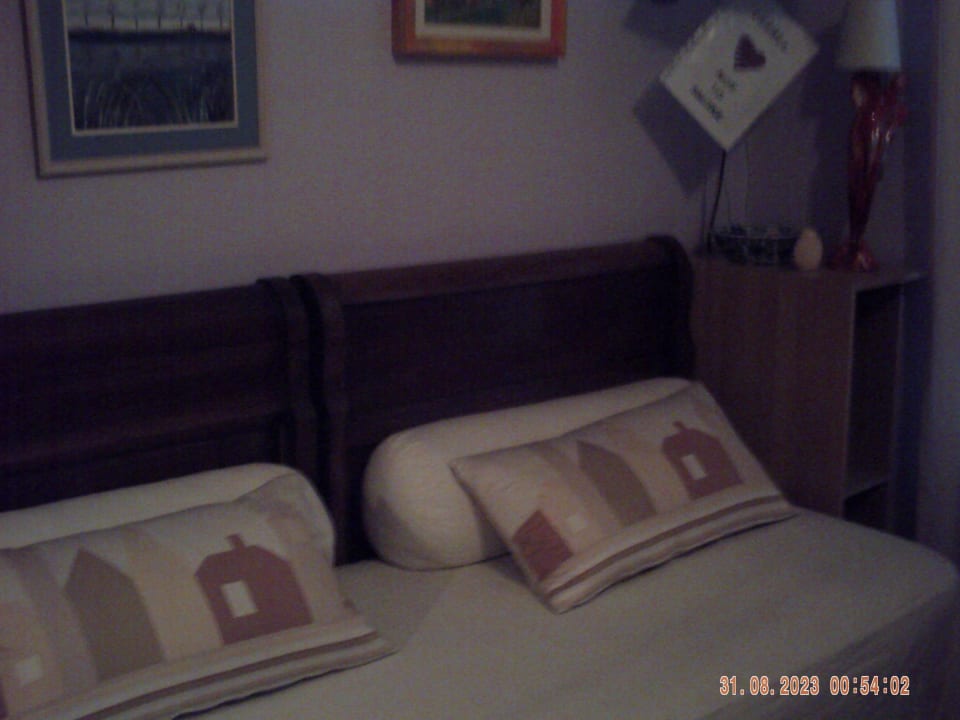 Letto singola in camera matrimoniale B&B Casa del Sole Lago di Como