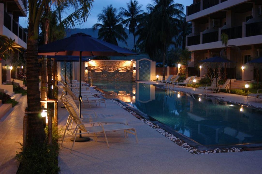 Pool-Anlage Hotel Whispering Palms Resort Residence