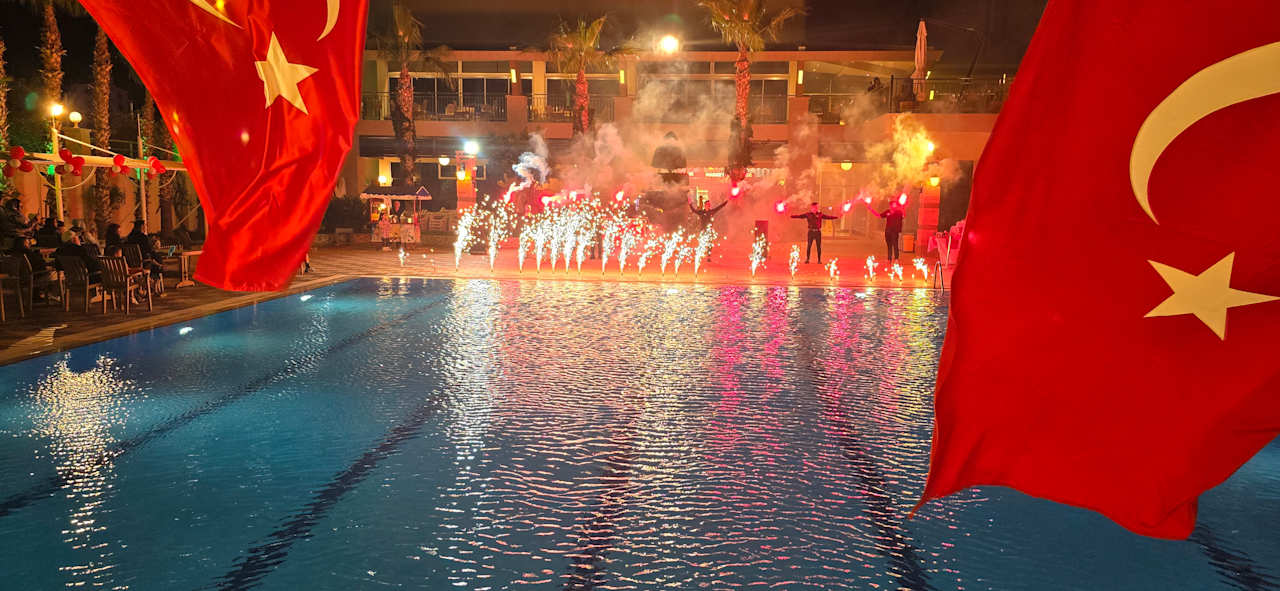 Außenansicht Dizalya Palm Garden