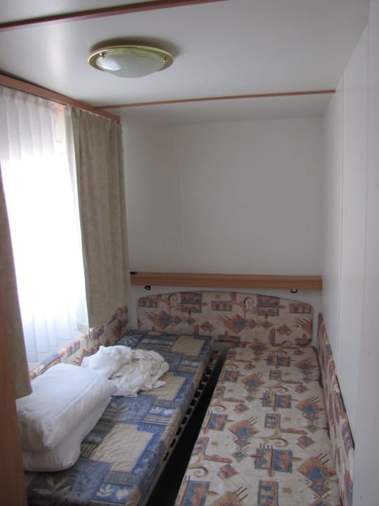 Kinderzimmer Villaggio Turistico Rosapineta Sud