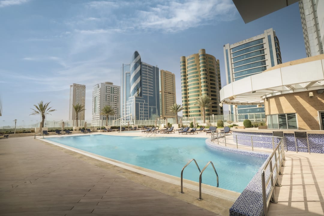 Pool Novotel Fujairah