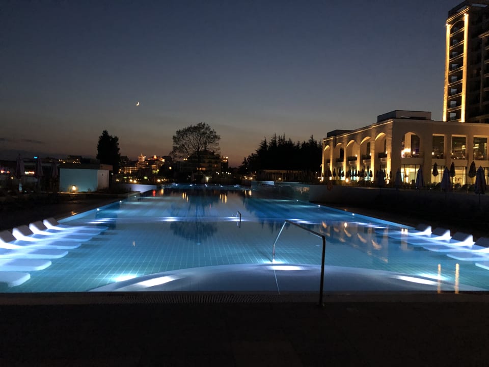 Pool Secrets Sunny Beach Resort & Spa