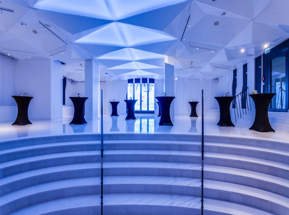 Sonstiges Hotel Indigo Warsaw Nowy Świat