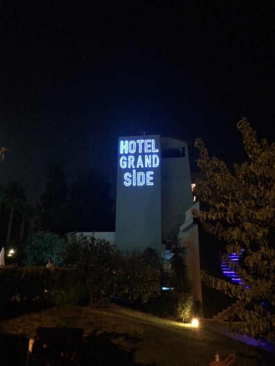 Außenansicht Hotel Grand Side