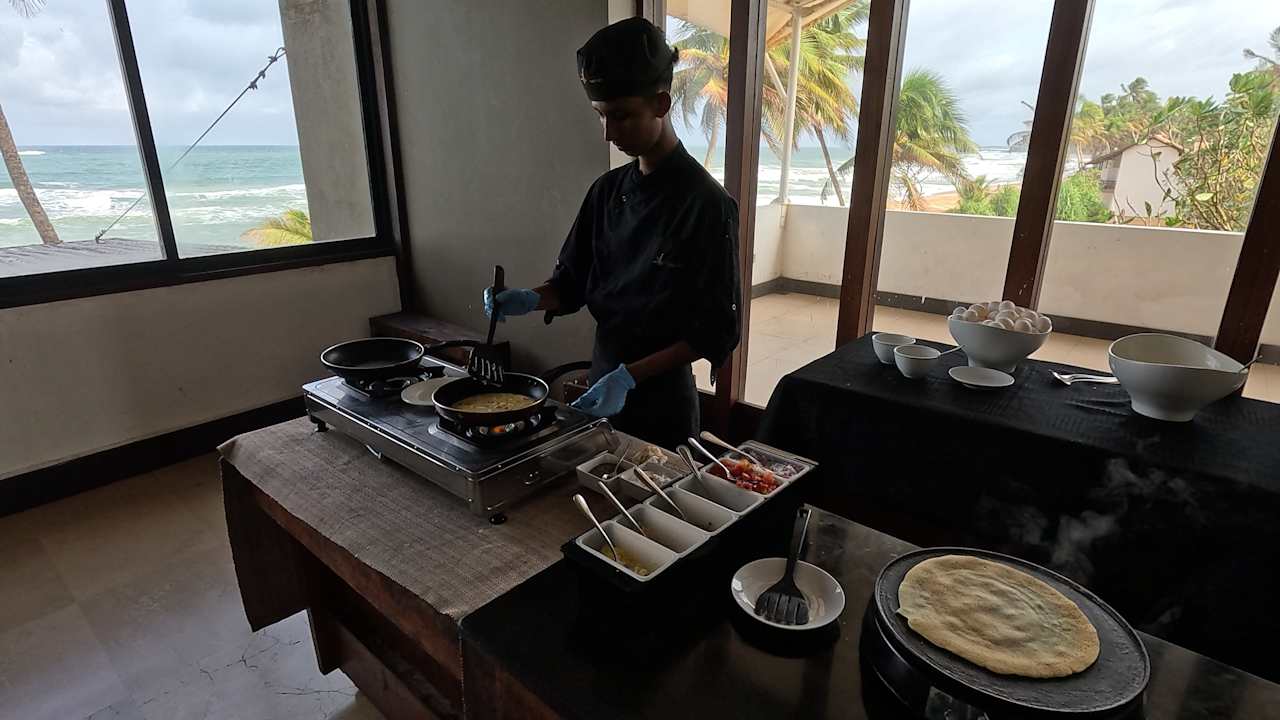 Gastro Pandanus Beach Resort & Spa