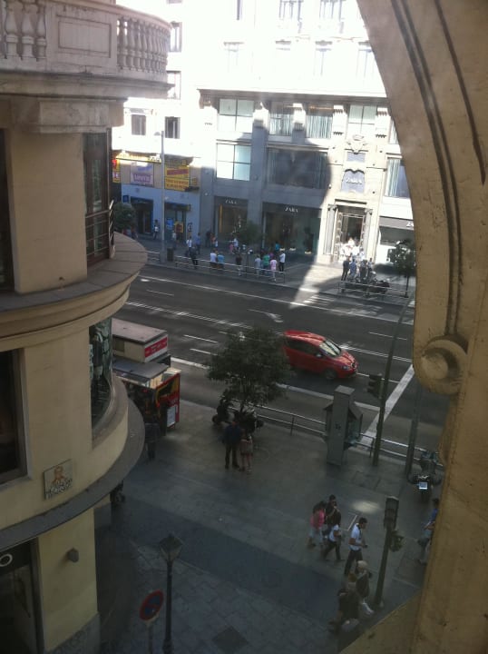 Blick auf die Grand Via Hotel Avenida Gran Via