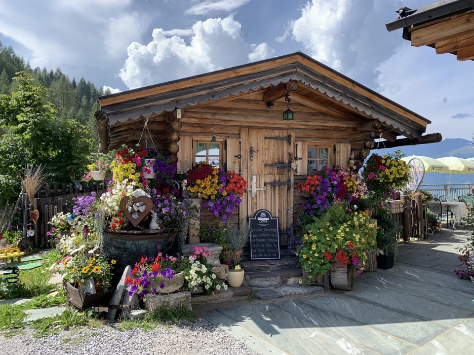 Gartenanlage Kräuterhotel Hochzillertal