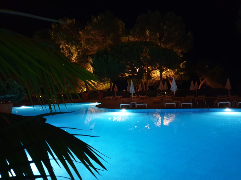 Pool PortoBay Falésia