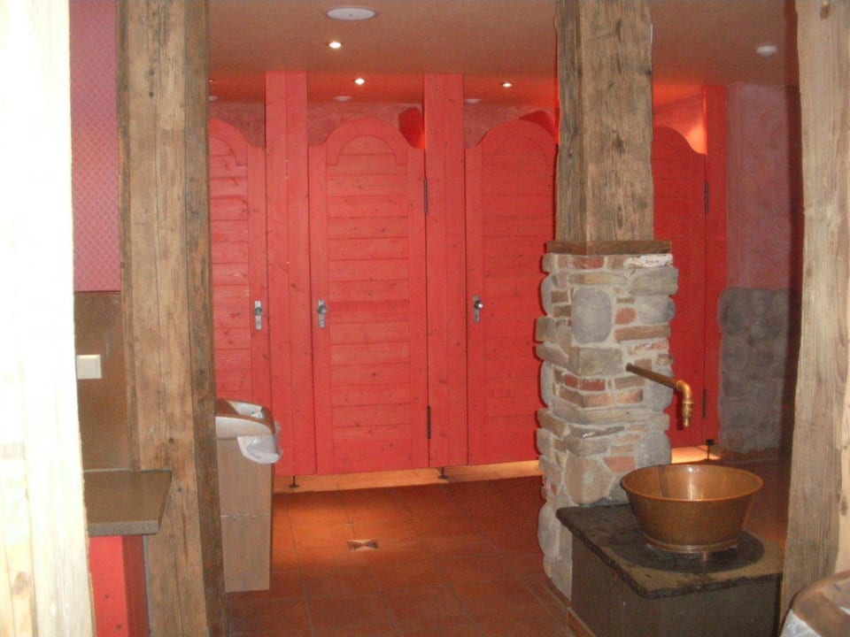 WCs für die Ladys Tipi Town Europa-Park