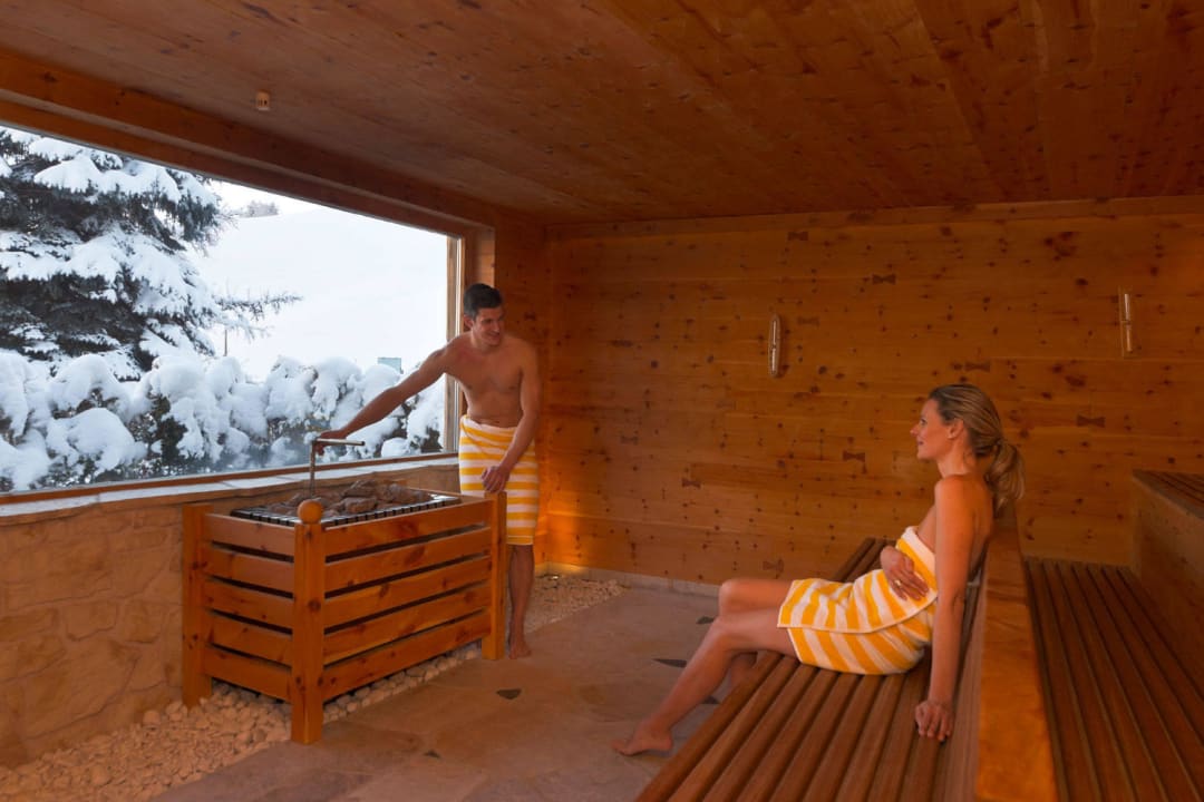 Sauna Alpin & Vital La Perla Alpin & Vital Hotel La Perla