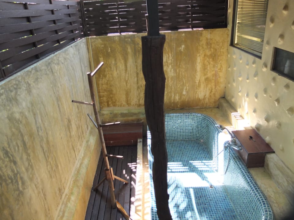 Badewann außen Centara Koh Chang Tropicana Resort