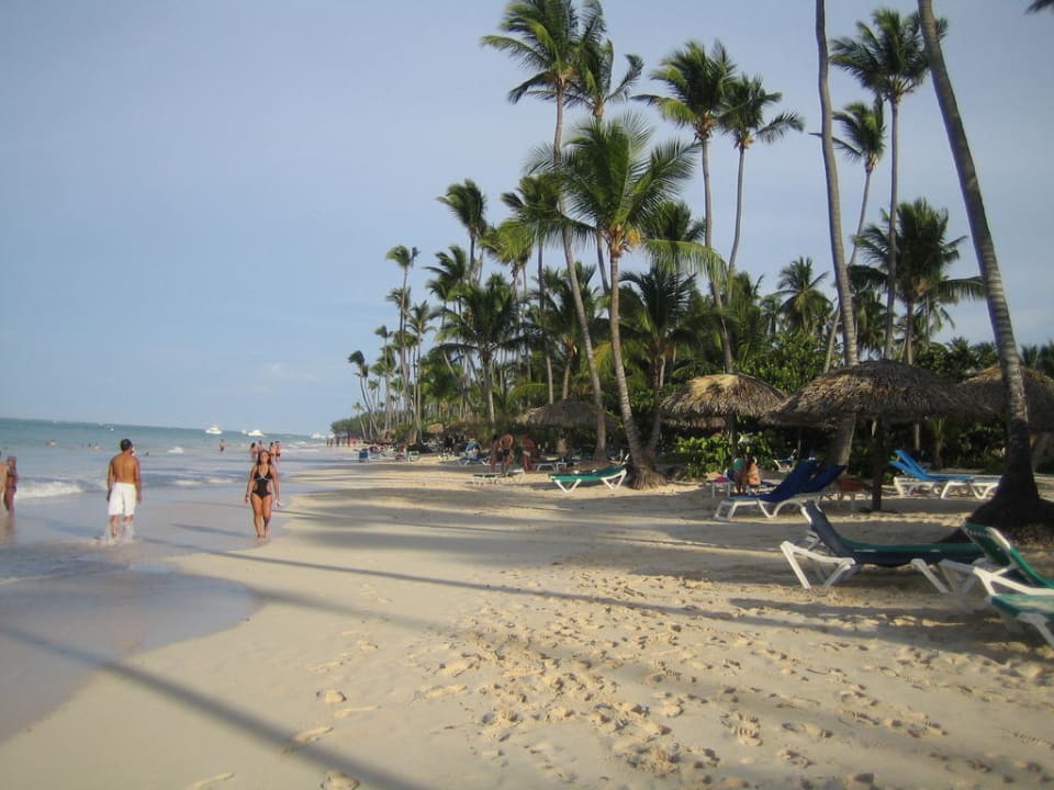 Super feiner Sandstrand Grand Palladium Select Bávaro Resort & Spa