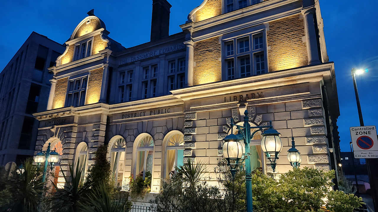 Gastro Limehouse Library Hotel