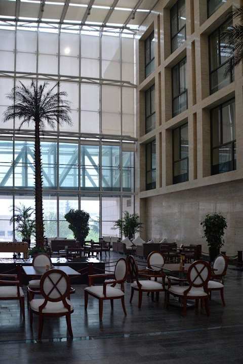 Sehr hoch gebaut  Hotel Mercure Wanshang Beijing