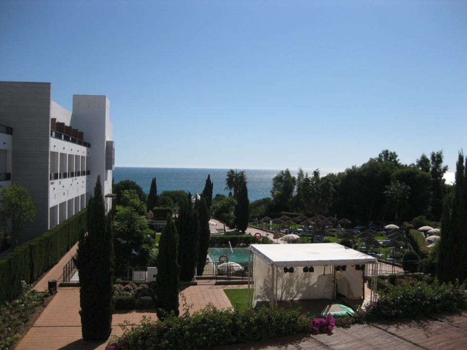 Ausblick von Zimmer 247 auf Showbühne Fuerte Conil-Resort