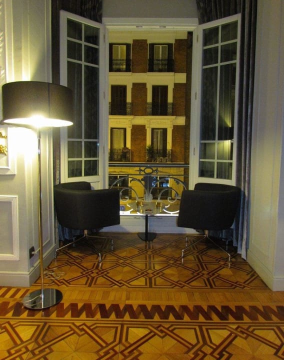 Junior suite #215 Hotel Catalonia Atocha