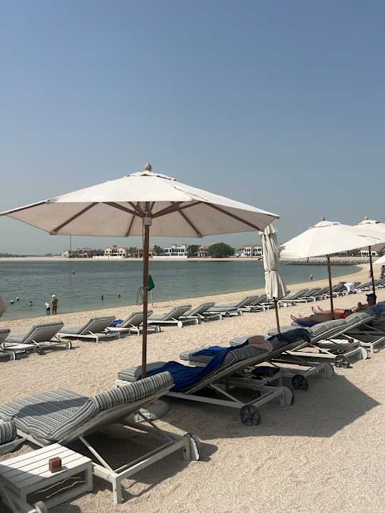 Strand Dukes The Palm Dubai Hotel