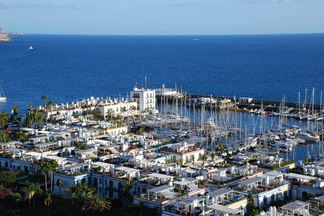 Osiedle apartamentów z miradoru Apartamentos LIVVO Puerto de Mogán