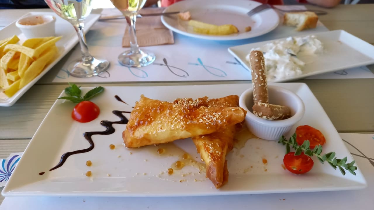 Gastro Hotel Lagomandra Beach