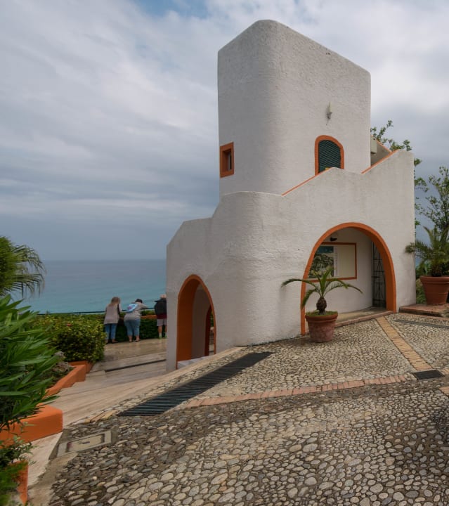 Der Fahrstuhl zum Strand Aldiana Club Rocca Nettuno Calabria