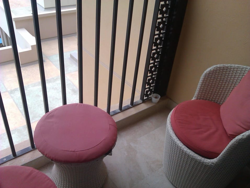 Der Balkon DoubleTree by Hilton Resort & Spa Marjan Island