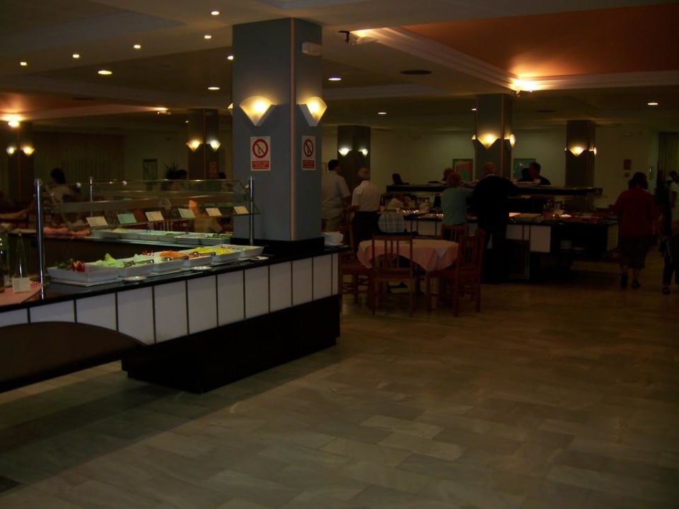 Buffet Grand Palladium White Island Resort & Spa