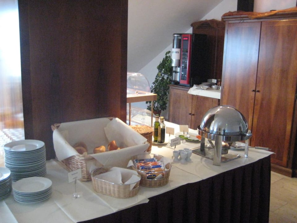 Frühstücksbuffet Hotel Königin Olga