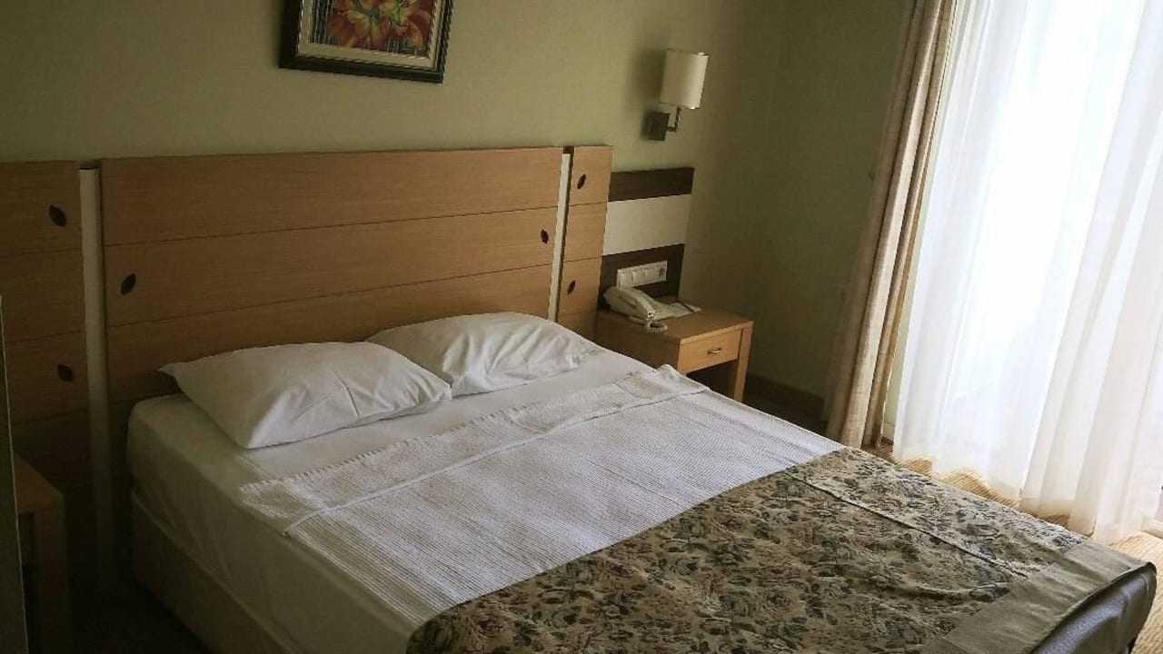 Большая кровать Armas Gül Beach