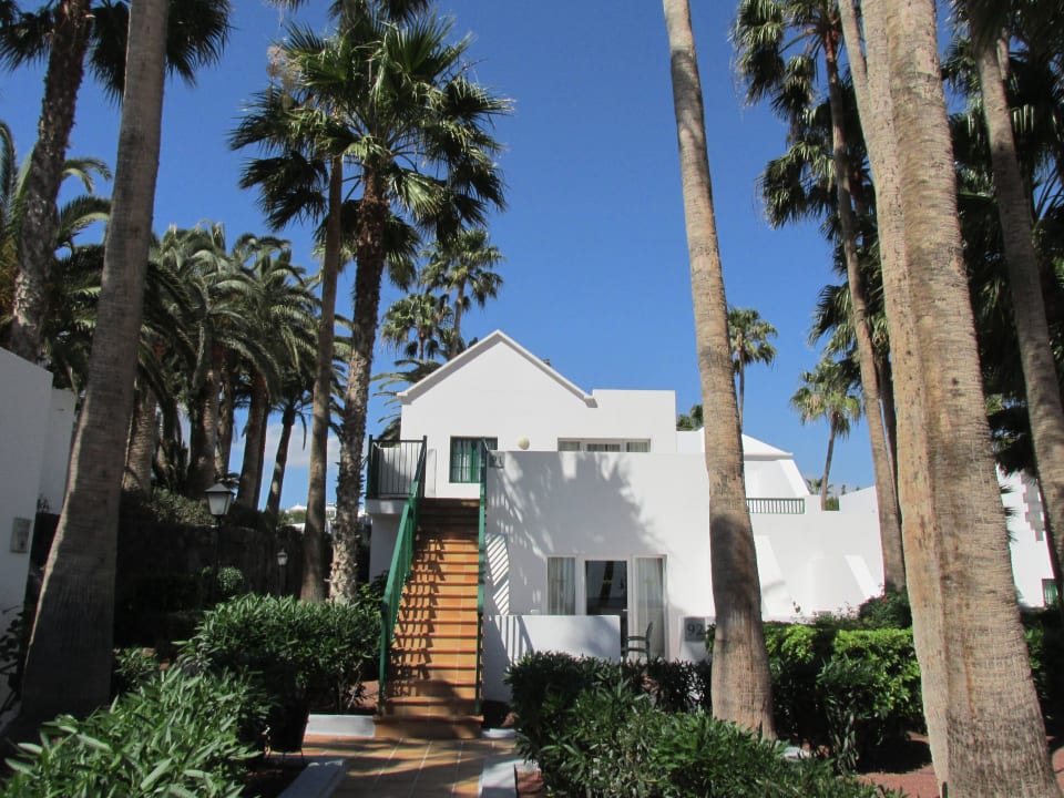 Garten bei den Appartements Hotel Riu Paraiso Lanzarote