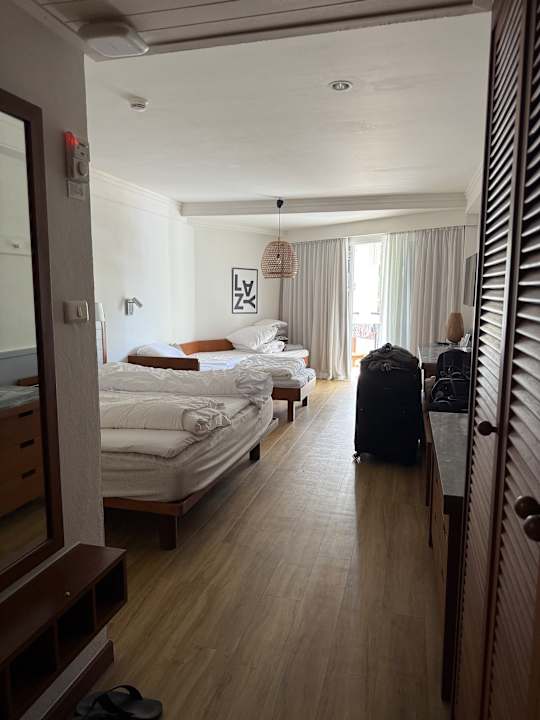 Zimmer Sunwing Bangtao Beach