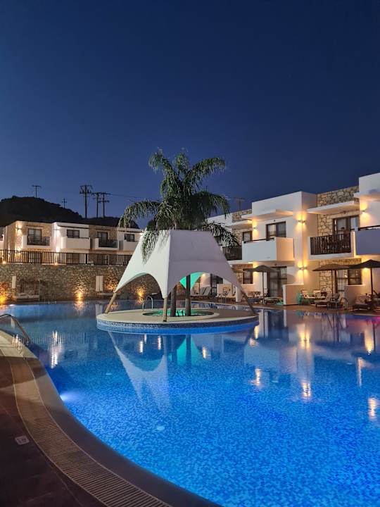 Pool The Costa Lindia Blue Star - Adults only
