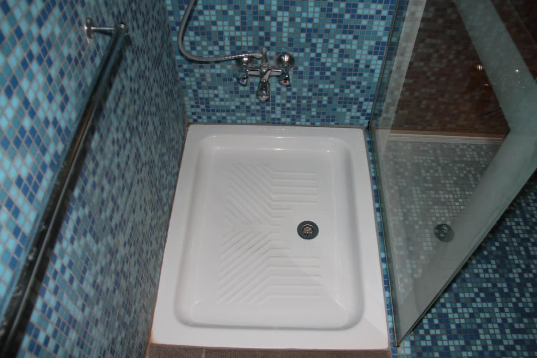 Bathroom Asty Hotel