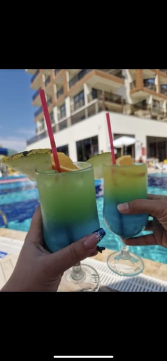 Pool Glamour Resort & Spa