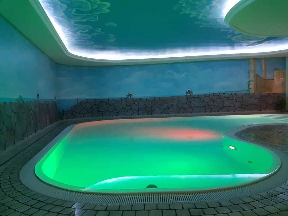 Pool SEETELHOTEL Ostseehotel Ahlbeck