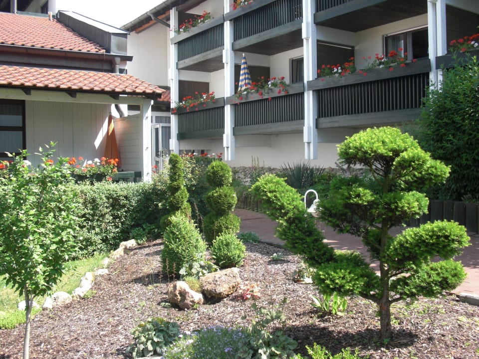 Eingang Süd-West-Seite Hotel Glockenspiel Poseidontherme