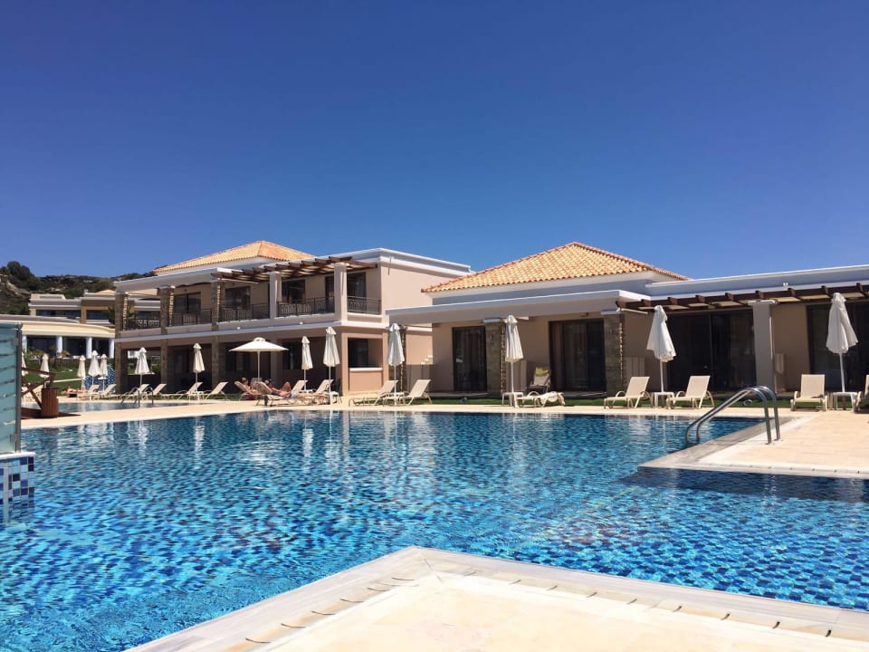 Pool La Marquise Luxury Resort Complex