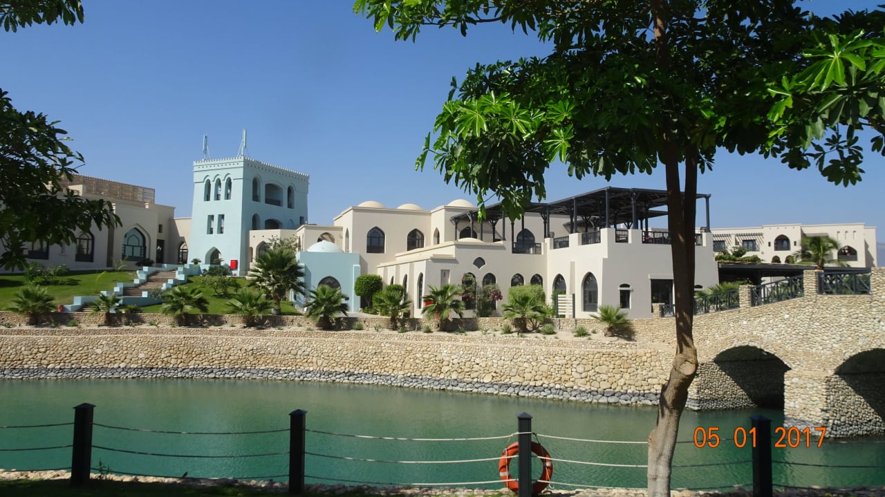 Blick auf die Lobby Salalah Rotana Resort