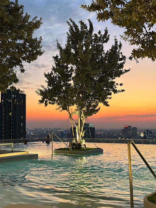 Pool Eastin Grand Hotel Phayathai