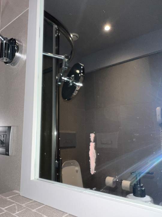 Zimmer The Ixian Grand & All Suites