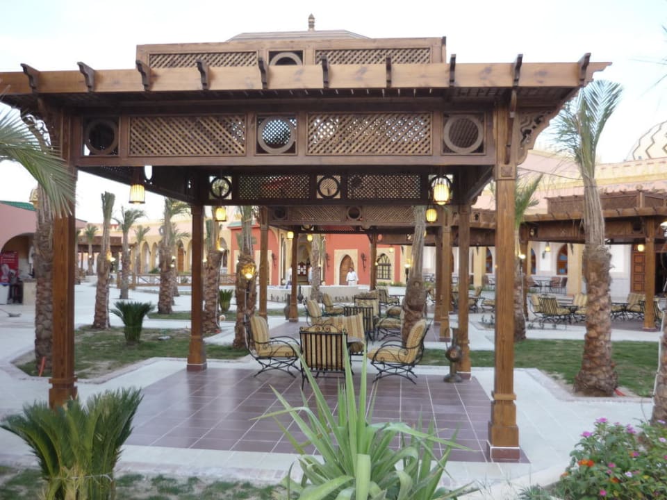 Überall Sitzmöglichkeiten Pickalbatros Alf Leila Wa Leila Resort - Neverland Hurghada