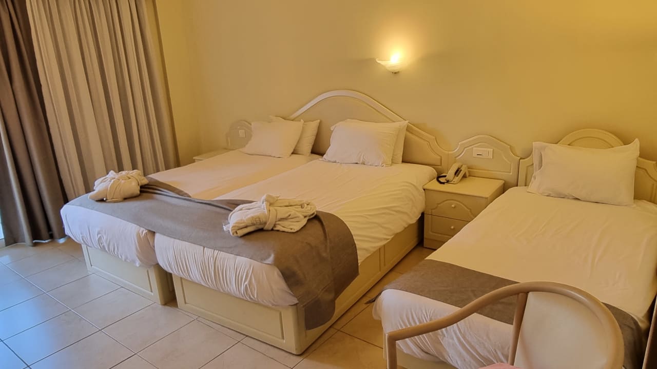 Zimmer Hotel Kalithea Mare Palace