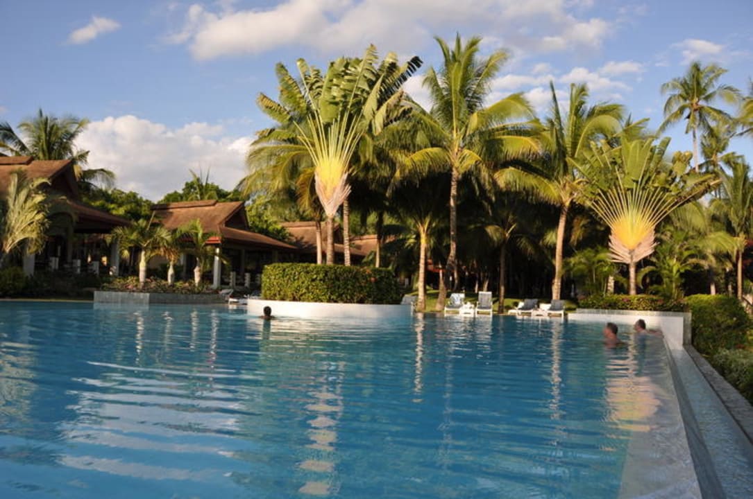 Großer Pool Henann Resort