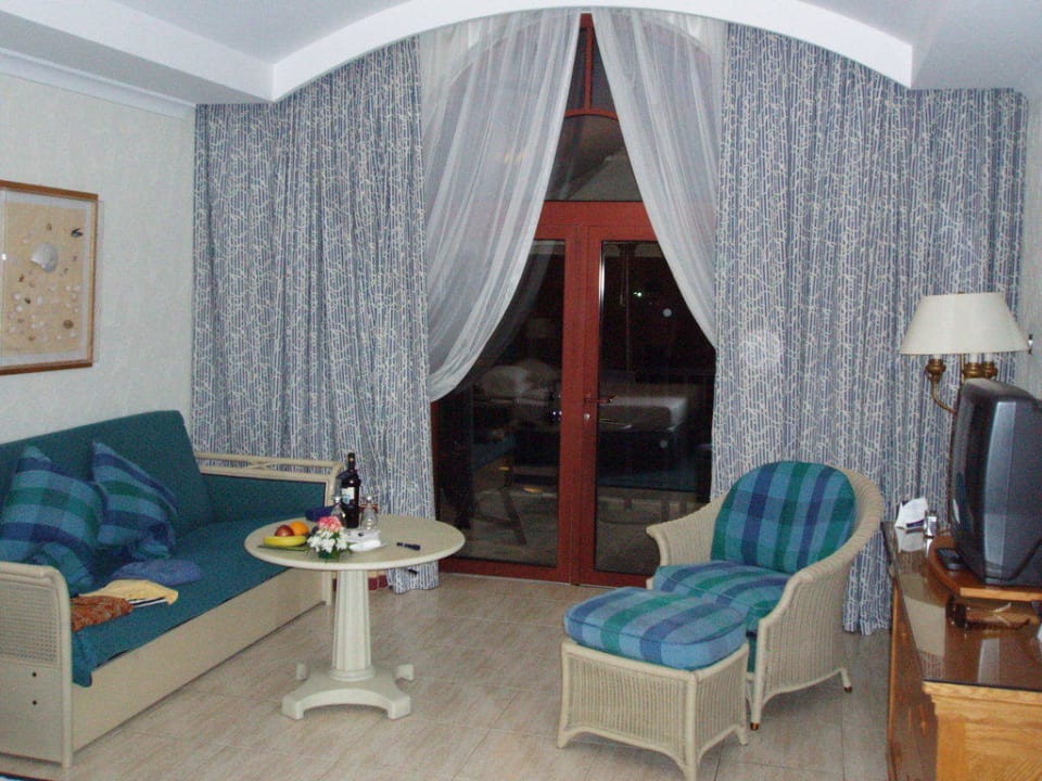 Wohnbereich der Suite JA Palm Tree Court
