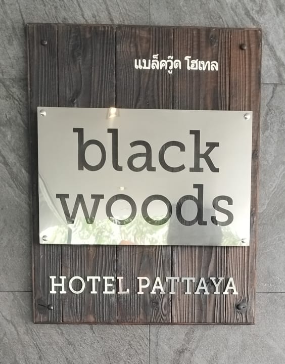 Außenansicht Blackwoods Hotel Pattaya