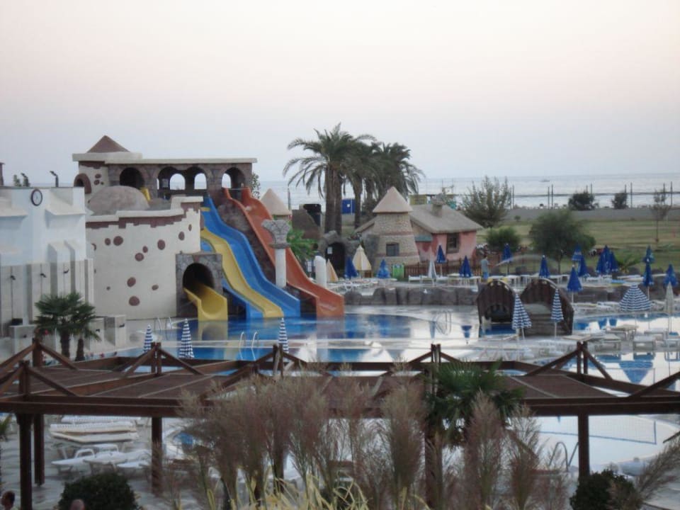 Poolbereich Calimera Serra Palace