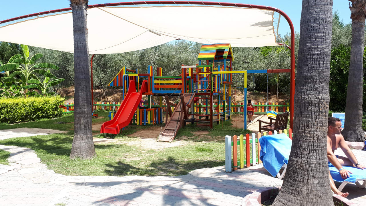 Gartenanlage FUN&SUN Smart Hane Sun Hotel