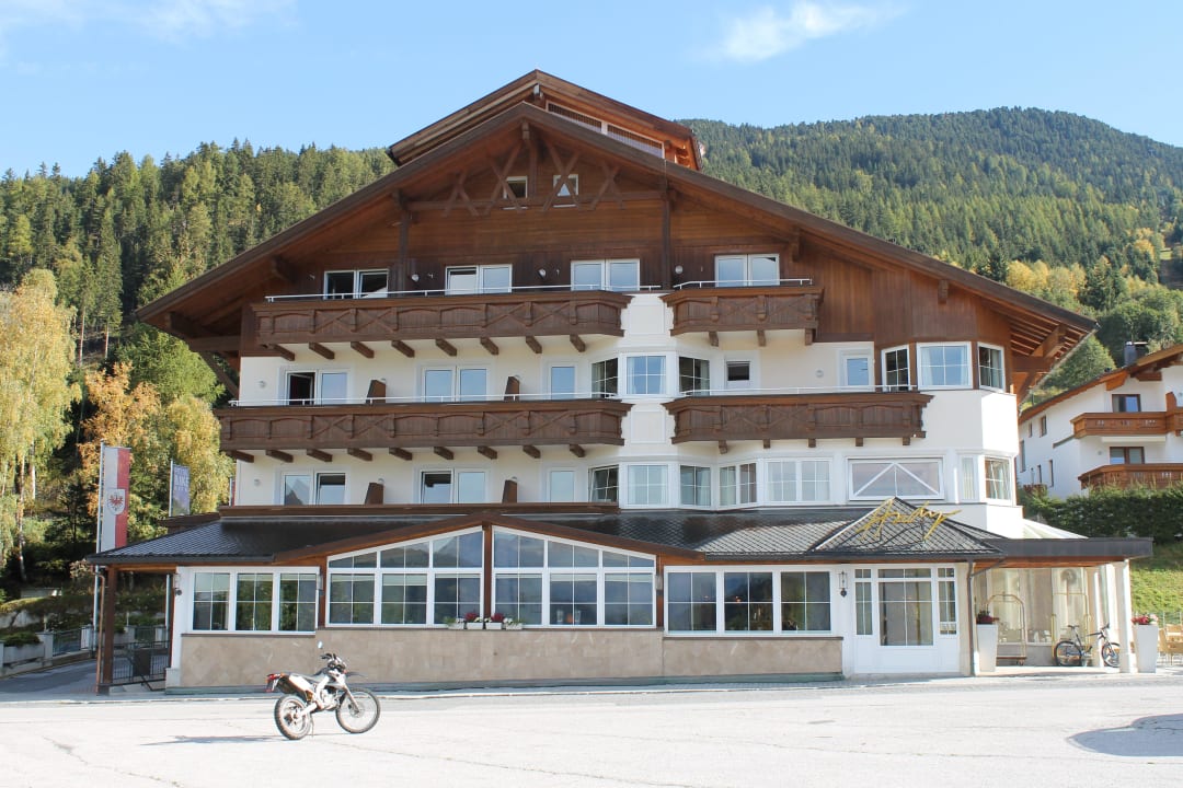 Frontseite  hotel andy Hotel Andy